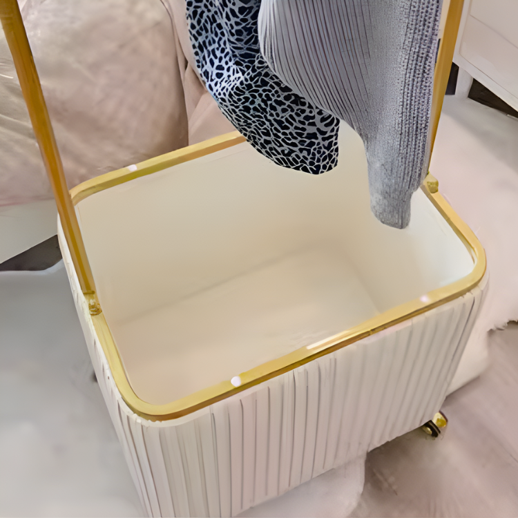 ドレッシーホテルライクハンガーラック