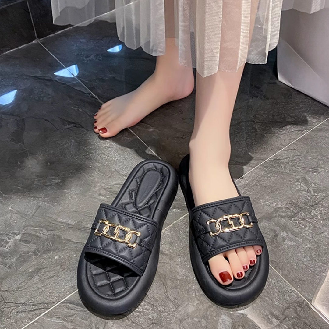 キルティングチェーンルームシューズ【2点以上で10%OFF】