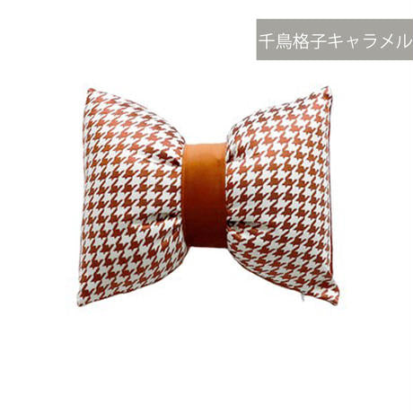 ガーリーリボンクッション